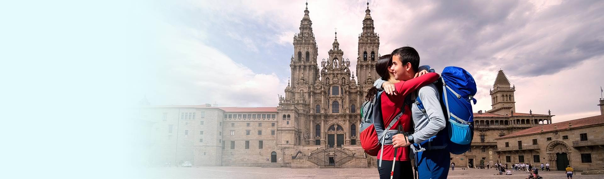 Abrazo al final del Camino de Santiago